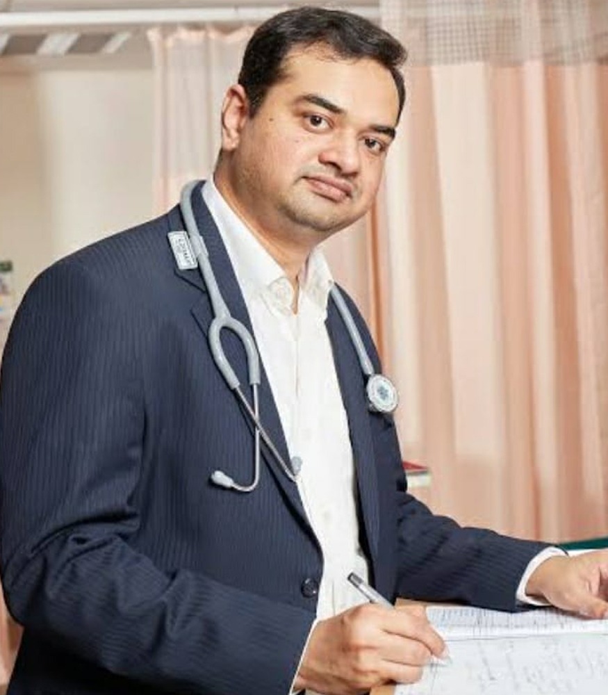 Dr. Ravi Thippeswamy - Senior consultant, Medical oncology